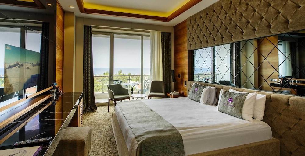 Malpas Hotel Agios Epiktitos Экстерьер фото
