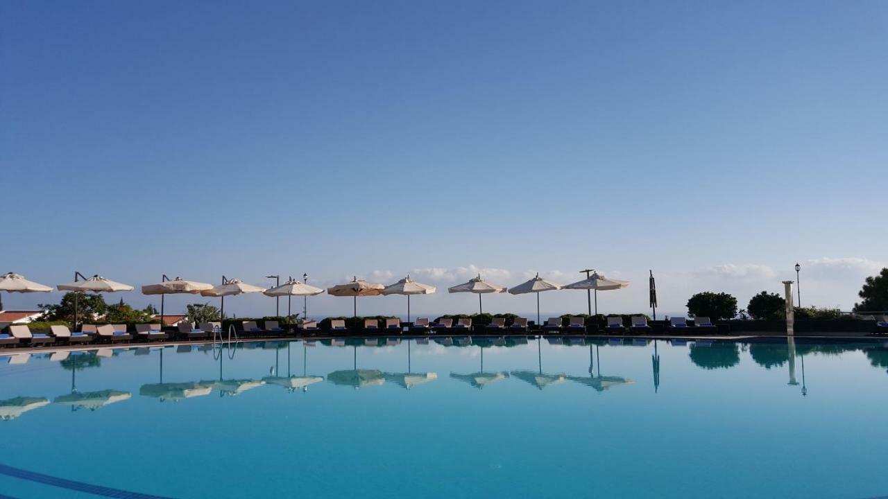 Malpas Hotel Agios Epiktitos Экстерьер фото