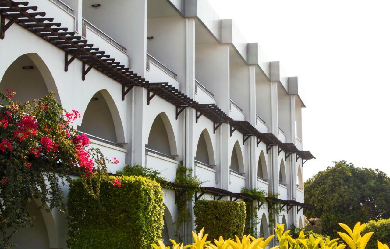 Malpas Hotel Agios Epiktitos Экстерьер фото