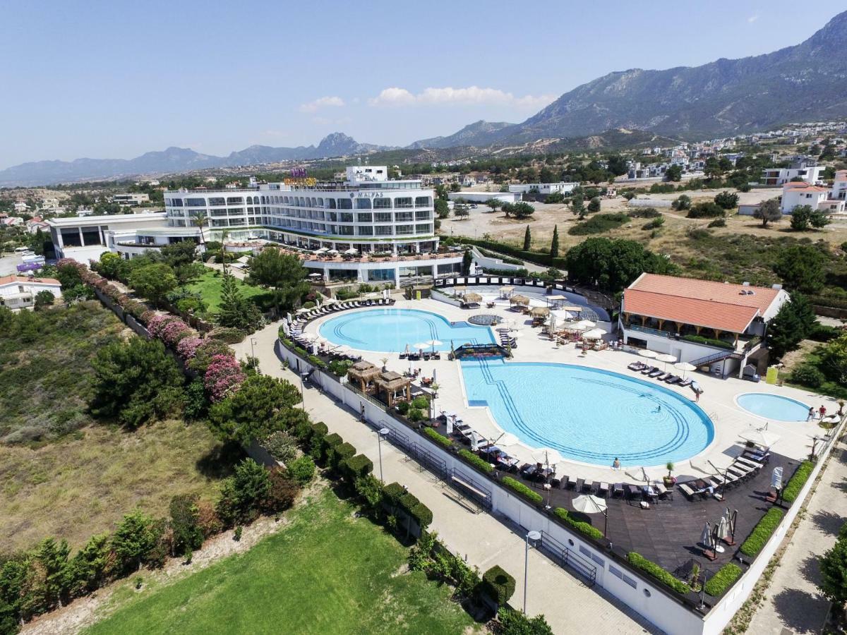 Malpas Hotel Agios Epiktitos Экстерьер фото