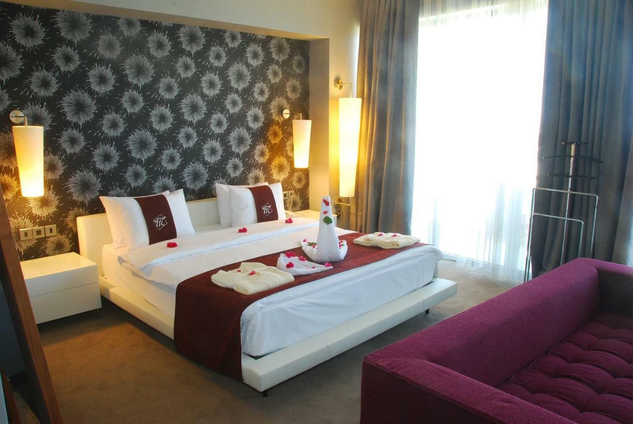 Malpas Hotel Agios Epiktitos Экстерьер фото